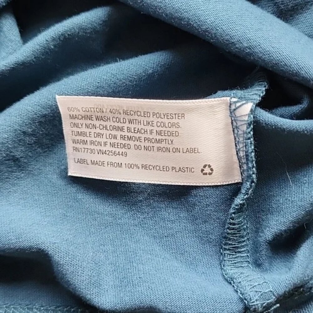 🍁 Goodfellow & Co solid t-shirt 🍁 - Picture 3 of 4